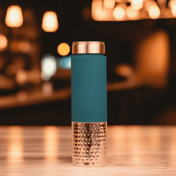 Premium copper Round Hammered Designer water Bottle 1 Liter